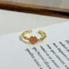 Caixa Surpresa Transmissão Ao Vivo Estilo Palácio Esmalte Dopamina Gotejamento de Óleo Anel Aberto Medieval Flor Anel Novo Estilo Chinês de Alta Qualidade