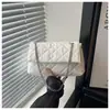 Bolso bandolera nuevo para mujer 2026, moderno bolso cuadrado pequeño acolchado con cadena, versátil para ir al trabajo, bolso de hombro y bandolera