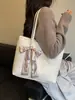Bolso de axila transfronterizo para mujer, bolso de mano elegante 2026, nuevo bolso tote de alto valor estilo commuter chic