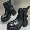 Botines Chelsea para Mujer Estilo Coreano Suela Gruesa 2026 Tendencia Otoño Nueva Llegada Botas de Moda Versátiles Estilo Británico