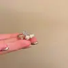Anillo de Zirconia Perla Gipsofila para Mujer 2026 Nuevo Estilo Lujo Ligero Gama Alta Estilo Francés Anillo para Dedo Índice Anillo Apilable Ajustable