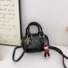 Bolsas de Verão 2025 Novas para Mulheres Bolsas de Design de Nicho Bolsas de Ombro Transversais Casuais da Moda para Mulheres Bolsas Quadradas Pequenas
