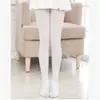 Venta al por mayor de fábrica calcetines finos de terciopelo de verano para danza infantil niñas ballet calcetines elásticos fuertes pantimedias blancas