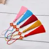 Adornos de Borlas Rojas con el Personaje "" Accesorios DIY para Cajas de Dulces de Boda, Sobres Rojos, Marcadores de Libros, Borlas para Ropa, Venta al por Mayor desde el Fabricante