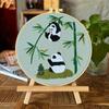 Lu Bordado Panda Gigante Bordado DIY Paquete de Material de Bordado Hecho a Mano Guofeng Bordado Ramo Tridimensional Pintura Colgante Simple en Inglés