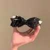 Pinza de Plátano con Lazo de Lunares Dulces Estilo Japonés Hecha a Mano, Accesorio para el Cabello Versátil y Elegante para Coletas Altas