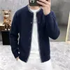 Camisa de Patchwork de Moda Cuello Falso Dos Piezas Cárdigan Hombre 2026 Nuevo Suéter de Otoño/Invierno Chaqueta Ropa de Punto para Hombre Ropa de Abrigo