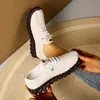 Colección de verano 2026 transfronteriza tallas grandes: Zapatos casuales de suela blanda, de una sola tira y con cordones para mujer, con un estilo inspirado en el británico
