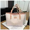 2026 Bolso Tote de Hombro Único, Grande Capacidad, Estilizado y Hermoso, Nuevo de Moda, Personalizado, Moda para Viajar, Simple