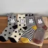 Calcetines de longitud media con estampado de conejo lindo para Otoño e Invierno, Calcetines de estudiante de dibujos animados para niñas, Calcetines deportivos japoneses absorbentes de sudor para Bádminton