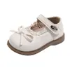 Zapatos Mary Jane de Cuero para Niña con Lazo de Encaje Zapatos de Princesa Estilo Primavera y Otoño Zapatos Antideslizantes para Caminar para Niños Pequeños Zapatos de Una Sola Hebilla para Niña Verano