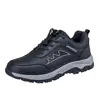 Zapatos para Hombres Mayores Otoño e Invierno Nuevo Modelo Marca Oficial Impermeables de Cuero Deportivos Antideslizantes Suela Suave Zapatos de Viaje para Papá de Mediana Edad y Mayores