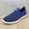 Retail26 Novos Modelos de Sapatos Slip-On com Solas de Borracha Macia para Homens, Tênis Esportivos Casuais Respiráveis em Fly-Knit, Malha de Algodão