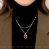 Collar de Suéter Ámbar Apilado Oro Accesorios de Otoño e Invierno para Mujer Lujo Accesible Nicho de Alta Gama Cadena de Suéter de Piedra Ojo de Tigre