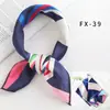 Bufanda de Seda Simulada Facetada para Primavera y Verano Bufanda Cuadrada Pequeña Bufanda Profesional de Azafata para Mujer Estilo Coreano Bufanda Decorativa Versátil para la Cabeza