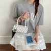 Bolsa Personalizada de Bolinhas Bolsa Almofada para Mulheres 2026 Novo Estilo Bolsa de Ombro de Alta Qualidade para o Dia a Dia Bolsa Transversal Fashion