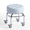 Taburete pequeño con ruedas, taburete bajo, taburete de rodaje silencioso, taburete para caminar para niños, taburete de manicura, taburete de pedicura, taburete para cambiarse de zapatos, herramienta para el cuidado infantil