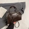 Bolsa Boston de Alta Gama para Ropa de Trabajo de Otoño e Invierno 2024 Nueva Versátil Ropa de Trabajo Bolso Cruzado tipo Bowling para Mujeres