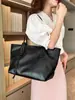 Nueva Bolsa Tote de Gran Capacidad, Bolso de Hombro Moderno y Versátil, Estilo Coreano Nicho para Desplazamientos Diarios, Bolso de Mano Simple al por Mayor