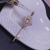 El soporte vacío para colgante de plata 925 de Caibao Jewelry se puede incrustar con todo tipo de piedras desnudas. Las ventas directas de fábrica pueden ser dingzhi.