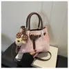 Nova Bolsa de Mão Tendência, Estilosa e Fashion, Bolsa Transversal Única, Bolsa Saco Casual Simples Tendência para o Dia a Dia da Mulher