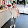 Abrigo de Otoño para Niñas 2026 Nueva Moda Estilo Coreano Chaqueta con Capucha de Dibujos Animados en Bloques de Color para Primavera y Otoño