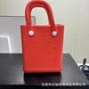 Celebridad de Internet Misma Calidad EVA Bolso de Moda para Mujer Todo Fósforo Bolso con Agujeros con Correa para el Hombro Mini Bolso de Gelatina Cesta para Teléfono Móvil