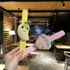 Boneca de Pelúcia Desenho Animado Infantil Pulseiras de Casal Decoração Criativa Barraca de Rua Casamento de Feriado Pequenos Presentes Atacado