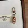 Llavero Colgante de Pan Alcalino Simulado Juguete de Comida de Resina Croissant Bagel Pan Francés Adorno Accesorio de Regalo