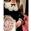 Vestido largo de manga larga con bloques de color de encaje de terciopelo estilo elegante transfronterizo, vestido ceñido a la cintura, pequeño vestido negro de línea A para mujer