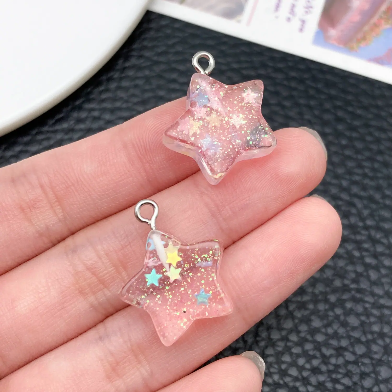24324-JME-透明粉色树脂闪粉亮片五角星20x18x6