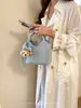 Bolsa de Mano tipo Cesta Yuezi 2026 Primavera de Gama Alta para Mujer, Bloques de Color Simple Moda Versátil Bolso de Hombro Cruzado