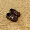 Zapatos Pequeños de Cuero para Bebé Otoño Guardería Estilo Versátil Retro Zapatos Individuales Estampado de Leopardo Moda para Niñas Lunares Casual Zapatos para Niños Pequeños