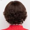 Atacado peruca feminina cabelo curto cacheado mãe estilo temperamento franja oblíqua meia-idade respirável alta temperatura mecanismo de seda topo completo chapelaria