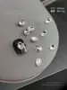 Joyería de Pedrería K9 de Alta Calidad con Parte Trasera Puntiaguda para Uñas, Pedrería Transparente Blanca tipo Caramelo de Roca Deslumbrante, Pedrería Irregular Apilada en Ángulo Recto Largo, Bolas de Pedrería para Uñas al por Mayor