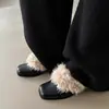 Versão Pronta ~ Sapatos Peludos de Salto Alto Retrô para Mulheres, Sapatilhas Quentes de Veludo com Bico Quadrado, Sapatos Pequenos de Couro com Salto Grosso, Sapatos de Algodão
