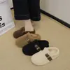 Chinelos Birkenstock Preguiçosos Versáteis de Luxo Retrô Femininos 2026 Outono/Inverno Novidade Chinelos Fechados com Sensação Relaxada para Uso Externo