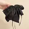 Grampo de Garra para Rabo de Cavalo com Laço de Fita de Cetim com Bolinhas High-End Retro Outono Inverno Novo Grampo para Cabelo Meio Preso na Nuca para Mulheres