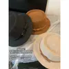 Gorra plana de punto retro estilo francés para mujer, nueva colección de otoño 2026, sombrero de ala ancha, estilo británico, hace que la cara se vea más pequeña, sombrero de jazz