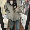 Sudadera con capucha de punto de terciopelo cálida y versátil para mujer, estilo perezoso, con empalme de color contrastante, marca de moda Otoño e Invierno 2025