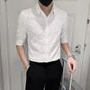 Camisa Jacquard de manga curta de verão masculina na moda estilo coreano Slim-fit arrancar Camisa de manga média bonita Camisa casual de meia manga masculina na moda