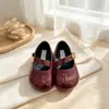 Sapatos Mary Jane estilo retrô francês para meninas, com fecho de velcro, sapatos infantis de couro planos e versáteis de sola macia, adequados para primavera e outono