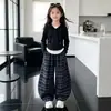 Conjunto de Ropa de Otoño para Niñas 2026 Nuevo Elegante Conjunto Falso de Dos Piezas con Capucha Otoño Niños Grandes Pantalones Cuadros Casuales