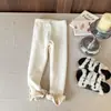 Leggings con Forro Polar para Niñas 2025 Invierno Nuevo Estilo Encaje de Terciopelo en el Dobladillo Pantalones Elásticos con Forro Polar para Ropa Exterior Pantalones de Moda