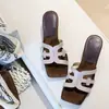 Chinelos de Salto Grosso Estilo Francês para Mulheres, Perfeitos para o Verão, Sandálias de Salto Alto Deslumbrantes, Saltos Plataforma Confortáveis Que Não Cansam Seus Pés, Chinelos Super Estilosos e Descolados