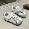 Zapatos Deportivos Infantiles 2026 Primavera Nuevo Modelo Zapatos para Niños Tenis para Niñas Malla Transpirable Zapatos de Entrenamiento Alemanes Zapatos Casuales para Bebé