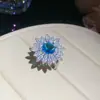 Pendientes, Anillos, Pulseras de Flor Ovalada Hueca de Zircón de Lujo Transfronterizos y Joyería de Lujo de Alto Nivel para Banquetes