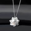 Celebridad de Internet Mismo Estilo Combinable Estilo Japonés y Coreano Elegante Collar de Clavícula con Flor Mori Joyería Colgante de Perla de Loto para Mujer