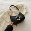 Bolsa de Braço Versátil de Alta Qualidade para Mulheres, Novo Estilo Verão 2026, Bolsa Quadrada Pequena Simples, Bolsa de Ombro Popular de Nicho da Moda