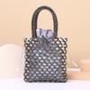 Bolsa de miçangas oca feita à mão de fábrica nova elegante para mulheres, bolsa de ombro portátil, clutch simples de imitação de pérola
